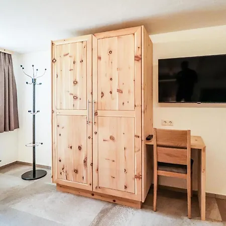 Ferienwohnung In Pfunds Apartmán *